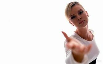 Charlize Theron Wallpaper Pictures Image