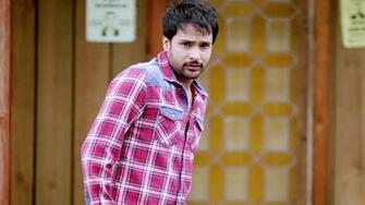 Amrinder Gill In Check Shirt Wallpaper Baltana