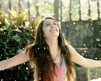 Shraddha Kapoor Bhatt HD Wallpaper 1080p