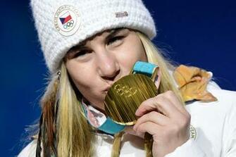 Ester Ledecka Winter Sports Double Champion Cnn Video