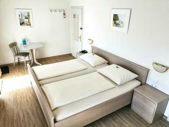 Hotel Fantasie Ansbach Germany Booking
