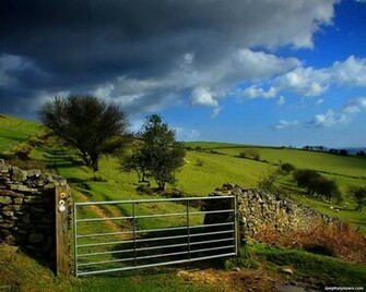 Landscape And Architectures Wallpaper