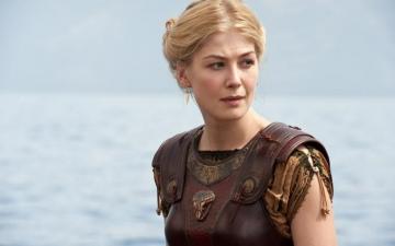 Rosamund Pike Wallpaper High Quality
