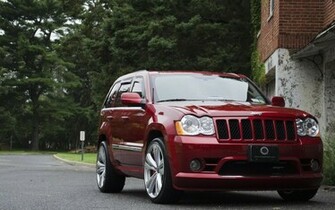 Jeep Grand Cherokee Srt8 Wallpaper