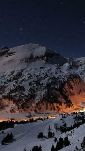Winter iPhone Wallpaper In Mountain