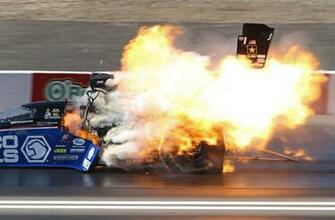 Nhra Top Fuel Race Racing Drag Fire Explosion Wallpaper