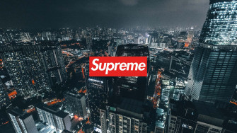 4k Supreme Wallpaper