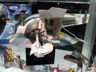 Hasbro Celebration Douse The Houselights Big Photos With