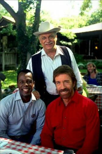 Walker Texas Ranger Cast Image Pictures Photos