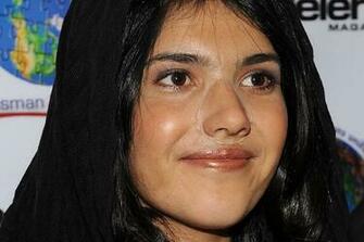 What Do People Named Aisha Look Like