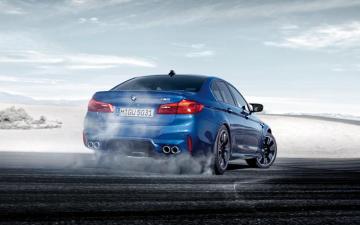 Bmw M Ceo Frank Van Meel Won T Ditch Rear Wheel Drive Just Yet