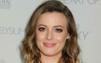 Gillian Jacobs Wallpaper