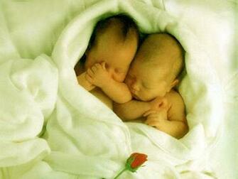 Wallpaper Beautiful Baby