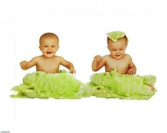 Cute Baby HD Wallpaper Photogallery
