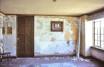 Analysis The Yellow Wallpaper By Charlotte Perkins Gilman Enoteca La