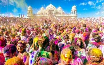 Gokula Holi Festival Wallpaper New HD