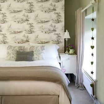 Natural Bedroom With Toile Wallpaper Neutral Bedrooms