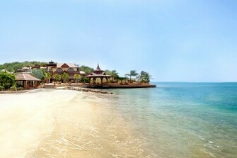 Calivigny Island Villa Boasts Private White Sand Beaches Freshwater