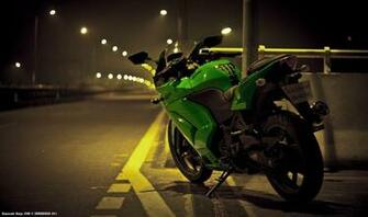 Kawasaki Ninja 250r Wallpaper