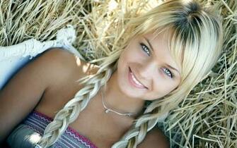 Beautiful Blonde Desktop Pc And Mac Wallpaper
