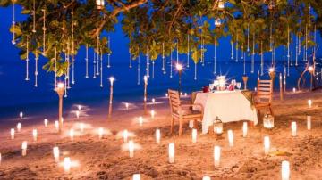 Romantic Beach Dinner Wallpaper