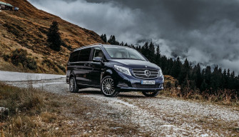 Mercedes Benz On At Home With The Mercedesbenz V Class