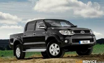 Auto Carz Zone Toyota Hilux Wallpaper