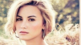 Lovato Wallpaper Demi