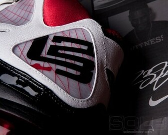 Nike Air Max Lebron Vii Wallpaper
