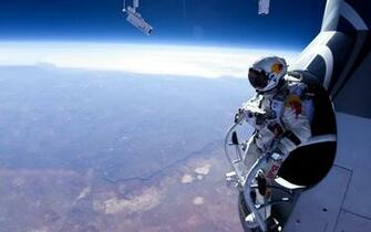 Felix Baumgartner Red Bull Skydiving Wallpaper