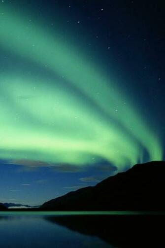 Aurora Borealis iPhone HD Wallpaper