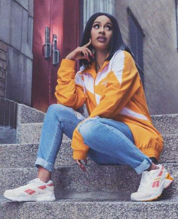 Cardi B Wallpaper Whatspaper