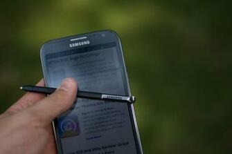 Samsung Galaxy Note In The Hand Wallpaper And Image