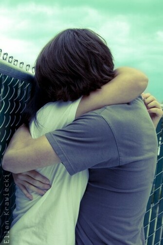 Love True Wallpaper Couples Hugging Hug