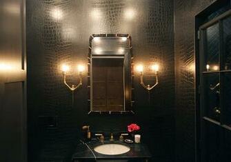 Fauxcrocodile Wallcovering Contemporary Bathroom