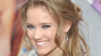 Emily Osment Wallpaper Image Photos Pictures Background