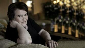 Wallpaper Susan Boyle Elbow Look Sofa Room