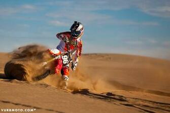At The Glamis Sand Dunes Vurbmoto