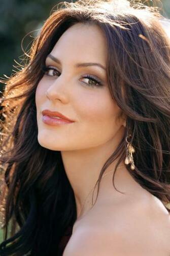 Katharine Mcphee iPhone HD Wallpaper