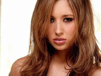 Shay Laren Wallpaper