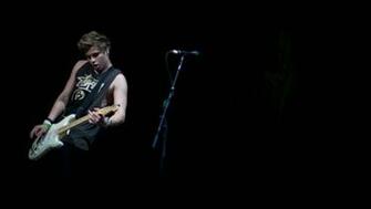 Hawkesbury S Seconds Of Summer And One Direction Put On