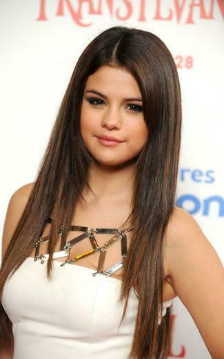 Selena Gomez In A White Dress Mobile Wallpaper
