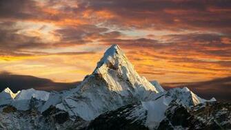 Tushita Himalaya Ultra HD Wallpaper
