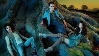 The Vampire Diaries Wallpaper High