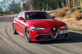 Alfa Romeo Giulia Quadrifoglio Re Autocar