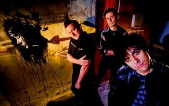 Clubs Green Day Image Title Wallpaper