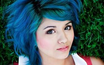Blue Hair Face Lia Curtis Piercing Women Nose