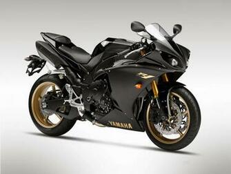 Yamaha Yzf R1 Wallpaper Desktopwallpaper