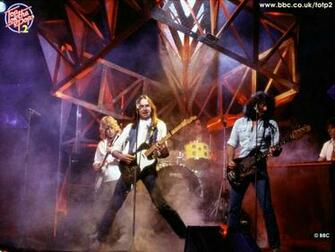 Bbc Top Of The Pops Features Wallpaper