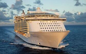 Cruise Ship Wallpaper